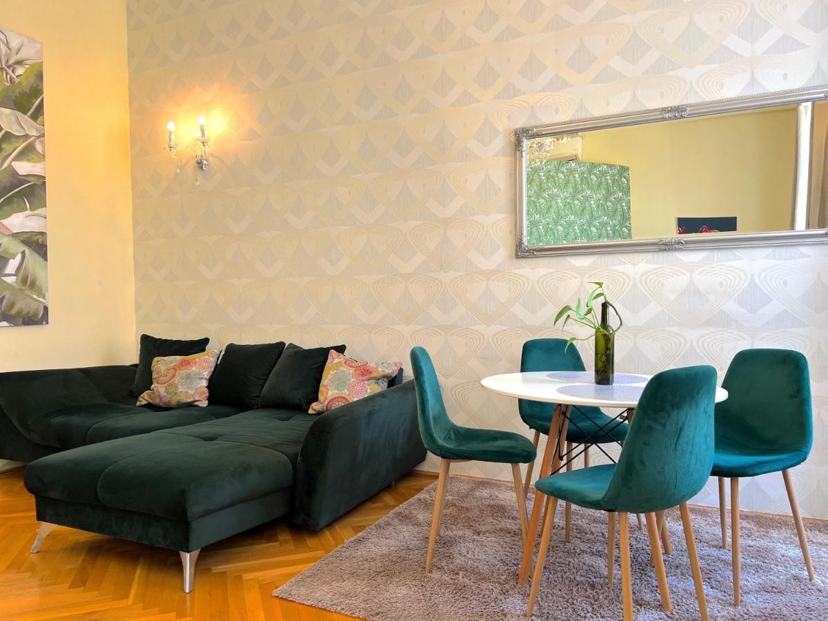 N38 Apartments By Small Home بودابست المظهر الخارجي الصورة